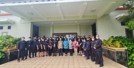 smp lokon sma lokon losnito sekolah berasrama asrama lokon tomohon mendagri tppkk tri tito karnavian losnito yayasan pendidikan lokon ypl