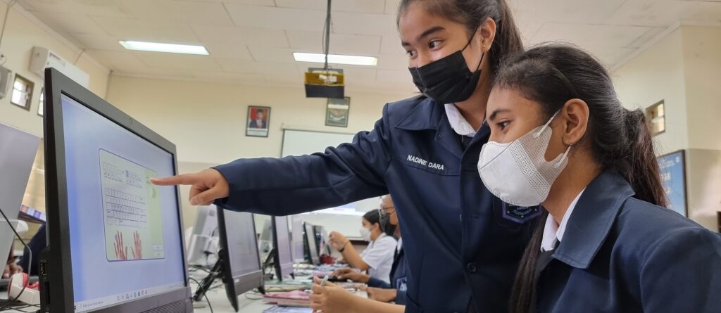 blind typing touch typing smp sma lokon st nikolaus kota tomohon sekolah asrama terbaik sulawesi utara manado