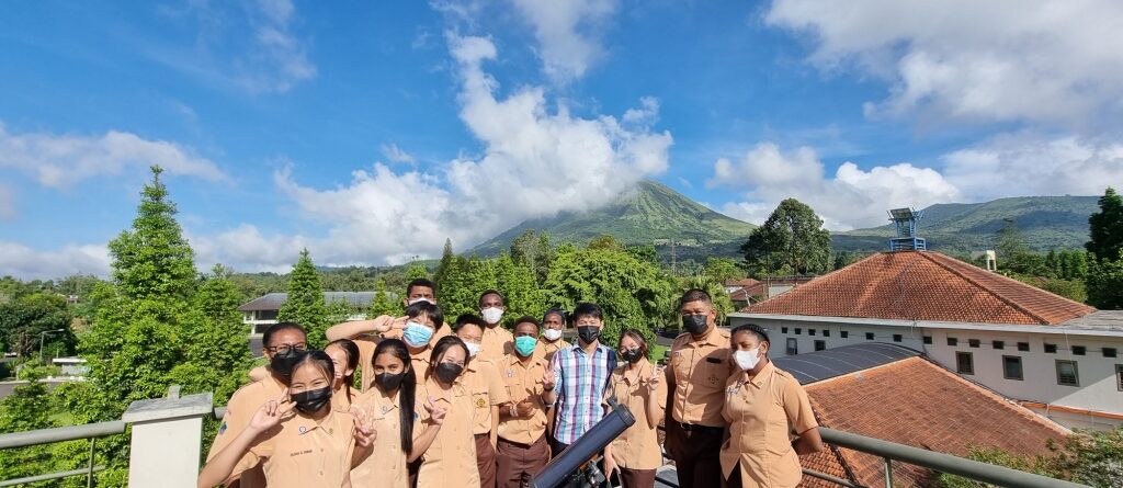 astronomi smp sma lokon losnito tomohon sekolah berasrama