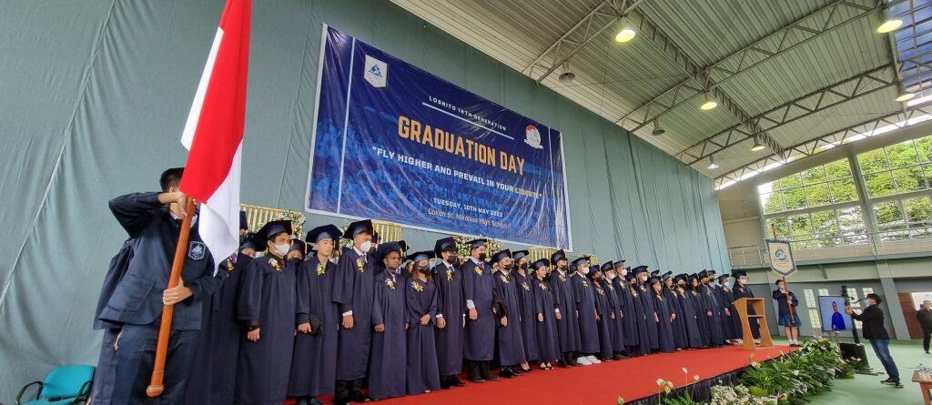 graduation sma lokon losnito lokon santo nikolaus kota tomohon manado sulawesi utara sekolah asrama terbaik