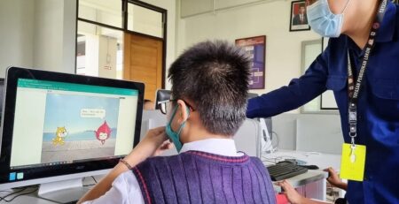 pemrograman visual scratch smp lokon losnito santo nikolaus tomohon sekolah asrama terbaik sulawesi utara